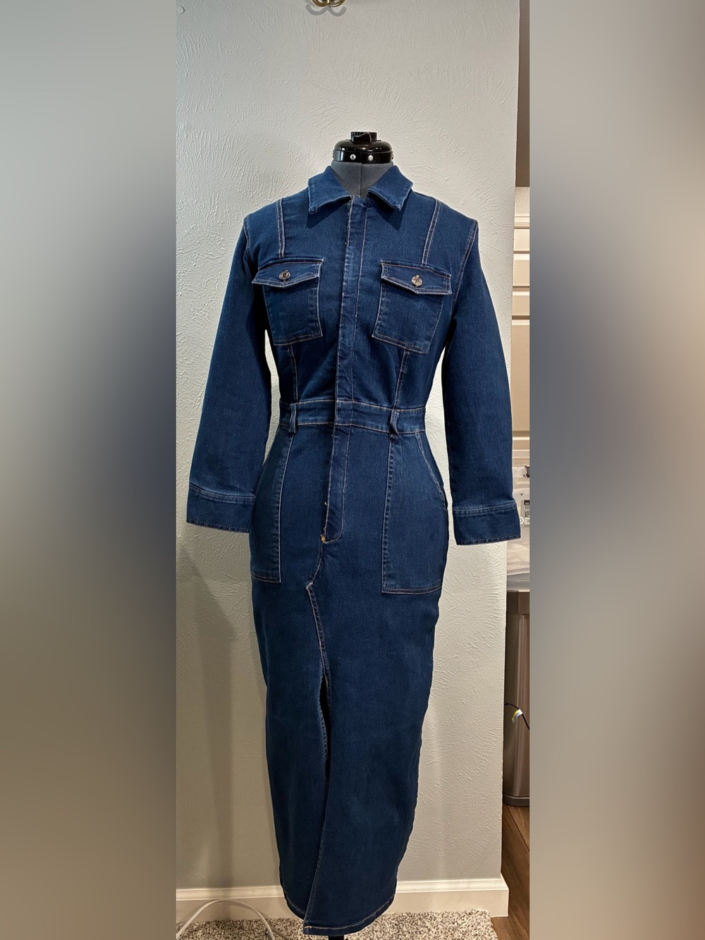 Flying Tomato Los Angeles Women’s Denim Blue Midi‎ Dress- size small
